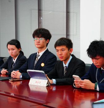 眼望世界，明确青年担当，华东师大二附中2025年卓越模拟联合国大会圆满落幕