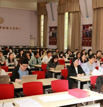 以校本教育教学课题，助力青年教师教科研能力提升