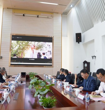 山东大学来访二附中，两校双向引才育师