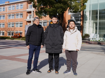 亚洲第一，华东师大二附中学子斩获24届亚洲物理奥林匹克竞赛金牌