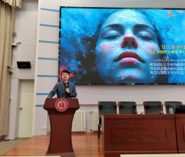 晨晖讲坛 | 面对AI时代挑战，解法在何处？人工智能时代重思学习