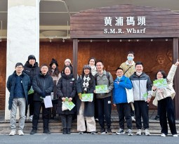 漫步百年长廊，共筑教育同心！我校见习教师杨浦滨江徒步活动圆满举行