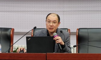用光做计算——复旦大学石磊教授为二附中学子做专题讲座