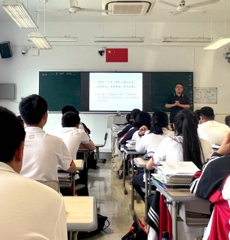 卓越课程 | 在汉字、文献与文化的海洋中遨游