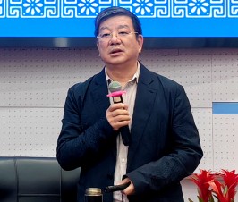 院士进校园：复旦大学赵东元院士为二附中学子做专题讲座