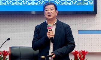 院士进校园：复旦大学赵东元院士为二附中学子做专题讲座