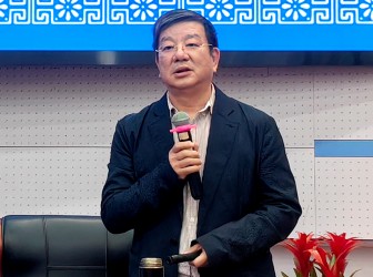 院士进校园：复旦大学赵东元院士为二附中学子做专题讲座