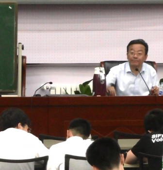 《哲学与科学》——复旦大学王德峰教授为华二学子们做专题讲座